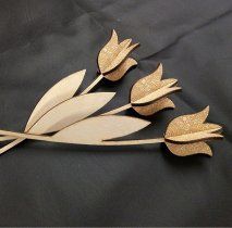 Gravírozott fa tulipán